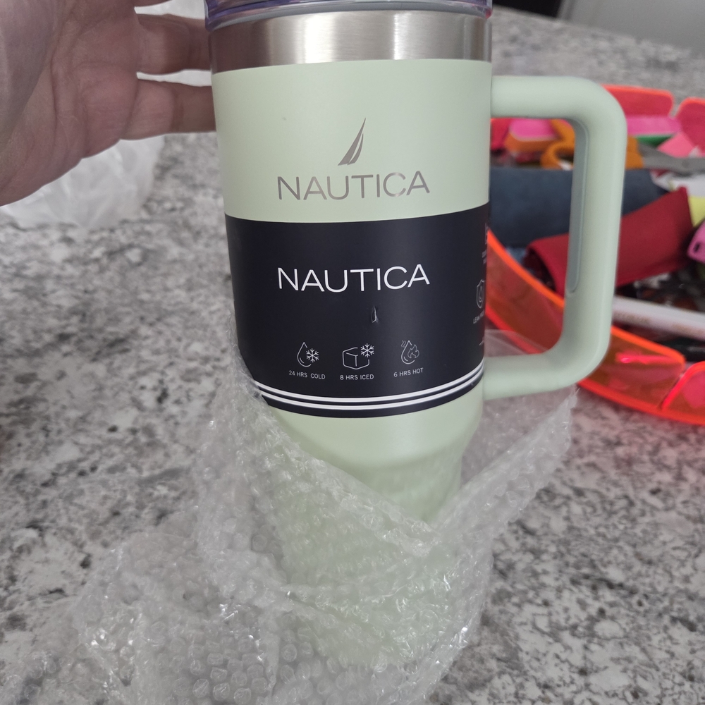New Nautica Light Green Insulated Mug 40 Oz